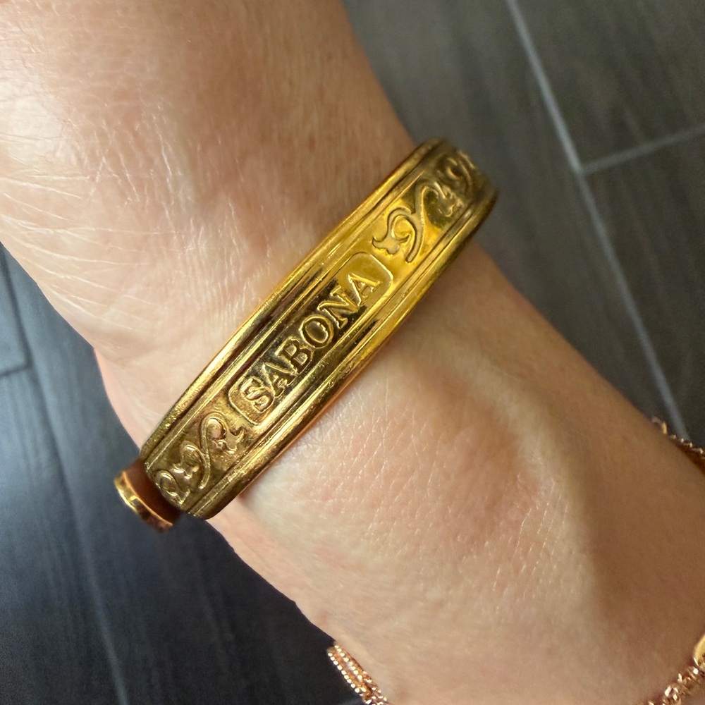 SABONA of London Juniper Gold 9mm Cuff Bracelet Sz 7” - Picture 3 of 11